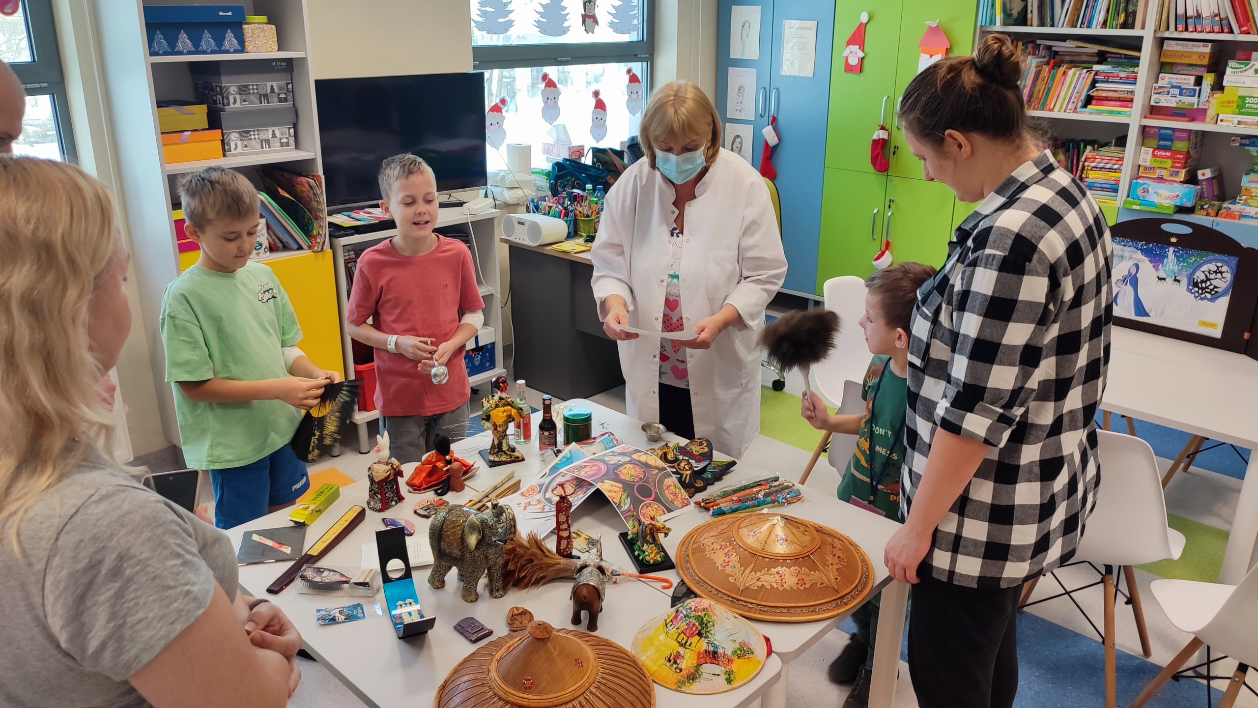 „Ciekawi świata – kulturowa podróż po globie”