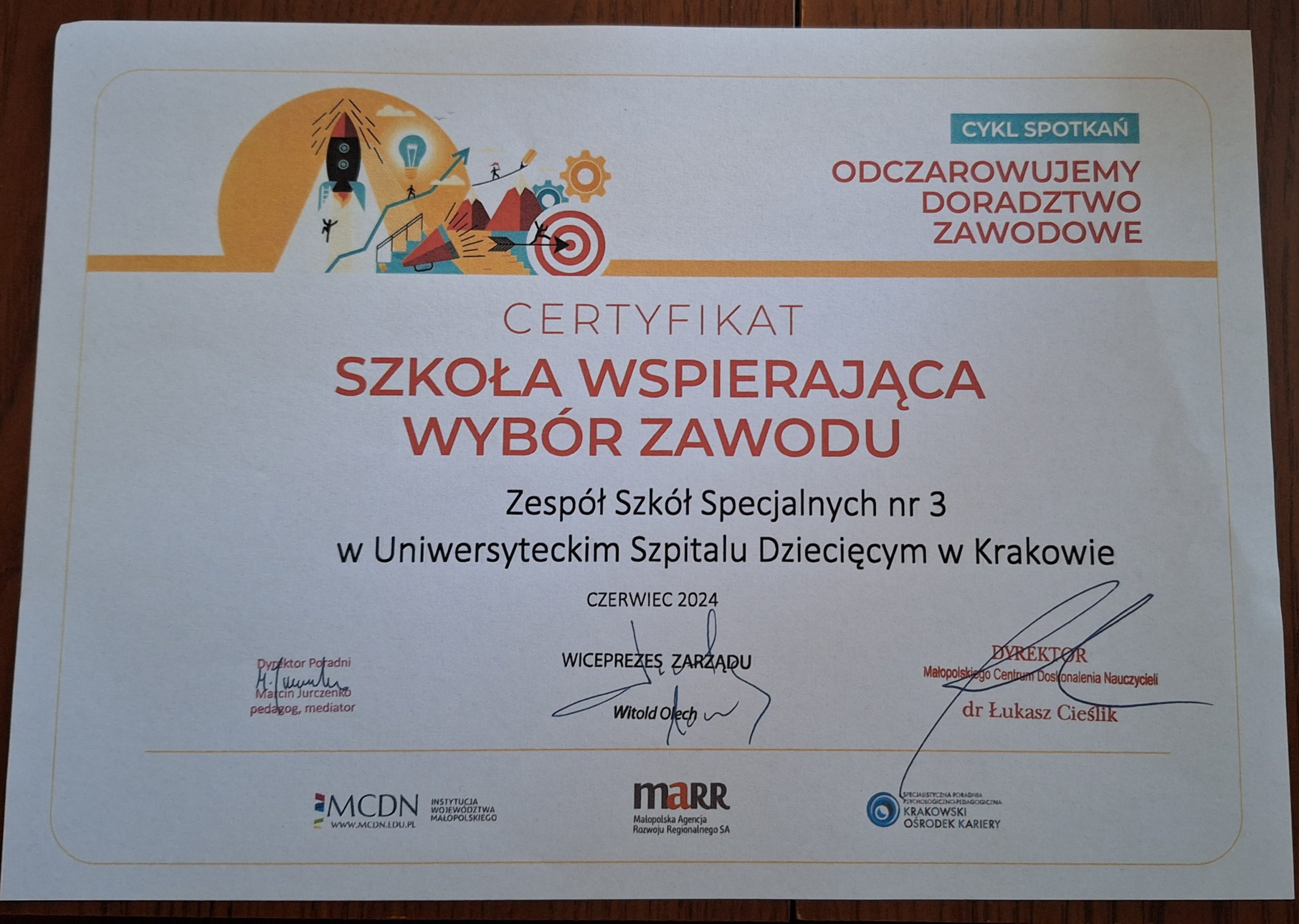 SZKOŁA WSPIERAJĄCA WYBÓR ZAWODU