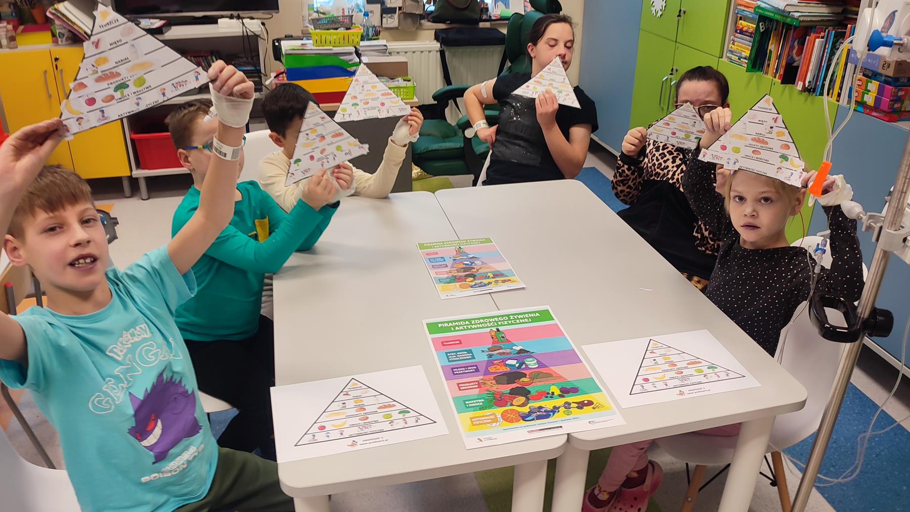 „Ciekawi świata – między nożem, a widelcem”